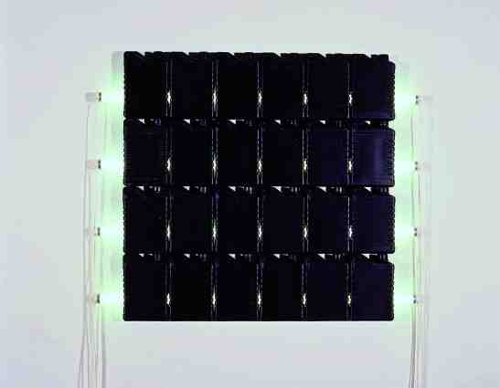 1991-Bill Culbert, Total Black, plastic bottles, fluorescent tube, 122 x 122 cm